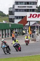 Vintage-motorcycle-club;eventdigitalimages;mallory-park;mallory-park-trackday-photographs;no-limits-trackdays;peter-wileman-photography;trackday-digital-images;trackday-photos;vmcc-festival-1000-bikes-photographs